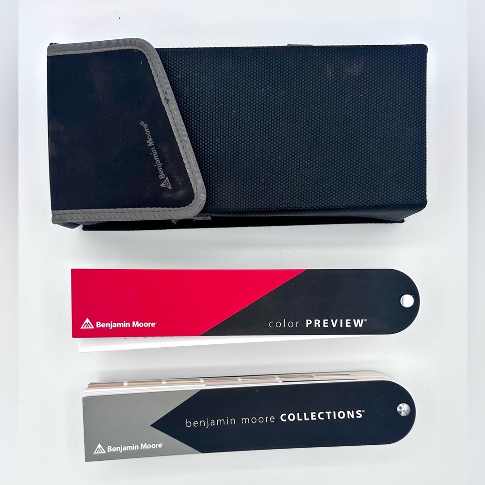 Benjamin Moore COLOR PREVIEW & COLLECTIONS Paint Sample Chip Fan Decks + Case